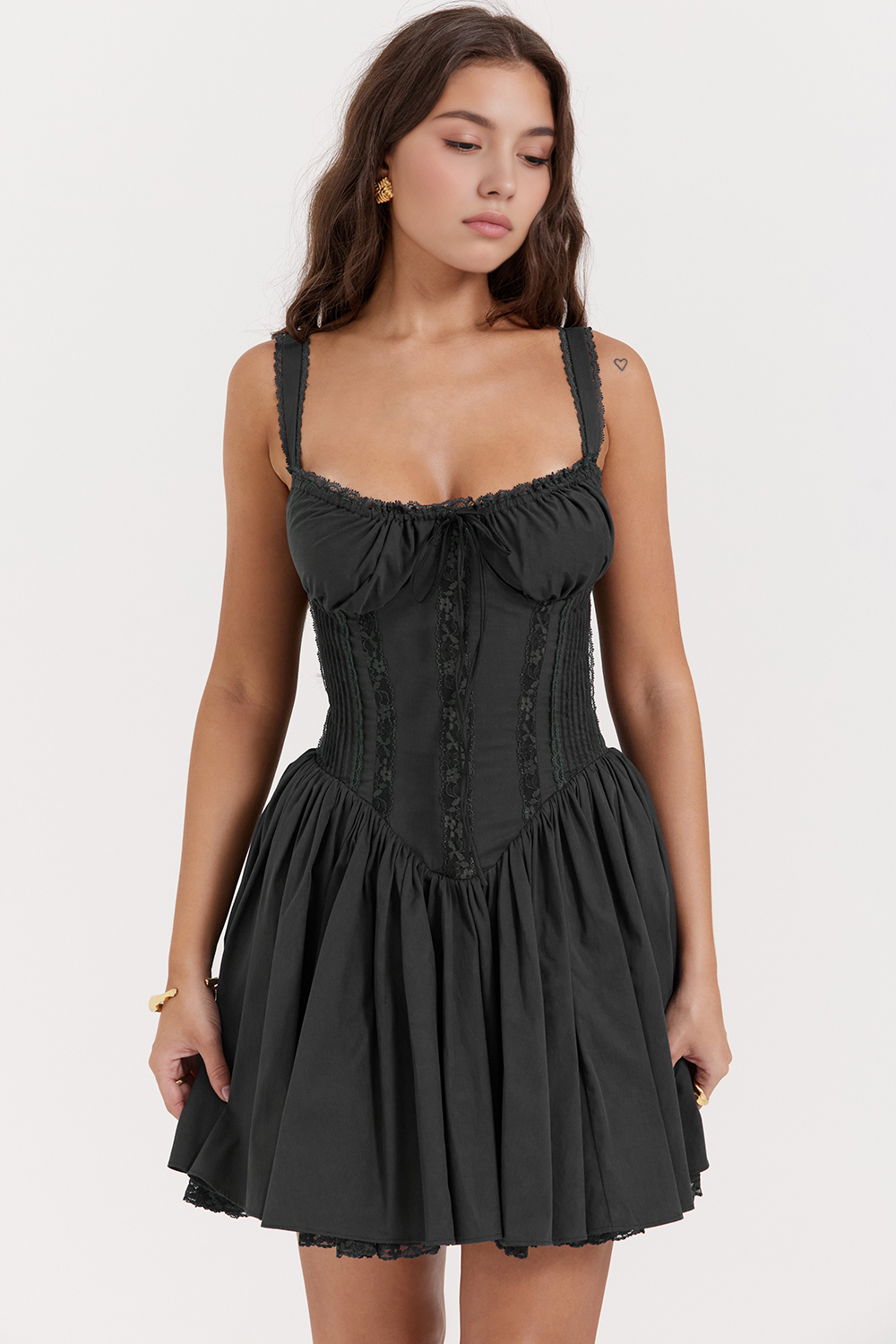 Buy 1 Get 2 (Belle + Victoria)
